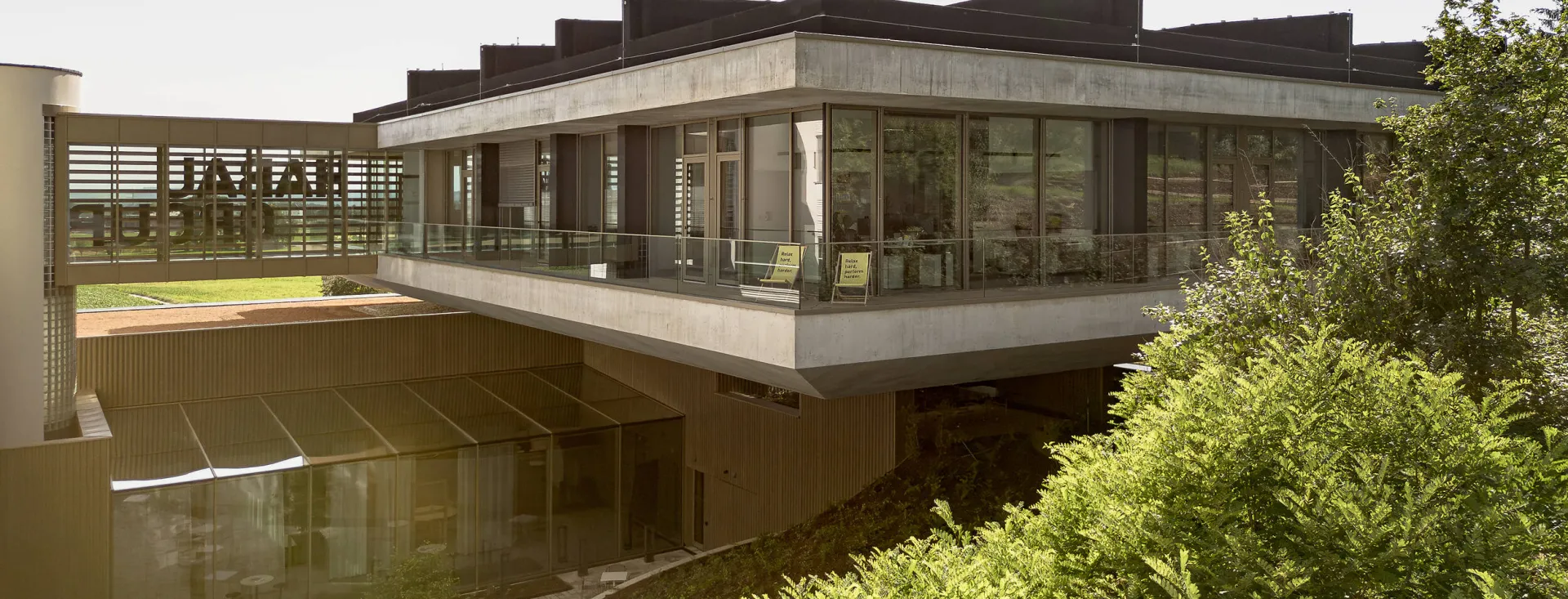 BAUMANN/GLAS/1886 GmbH Fenster, Türen, Schiebetüren