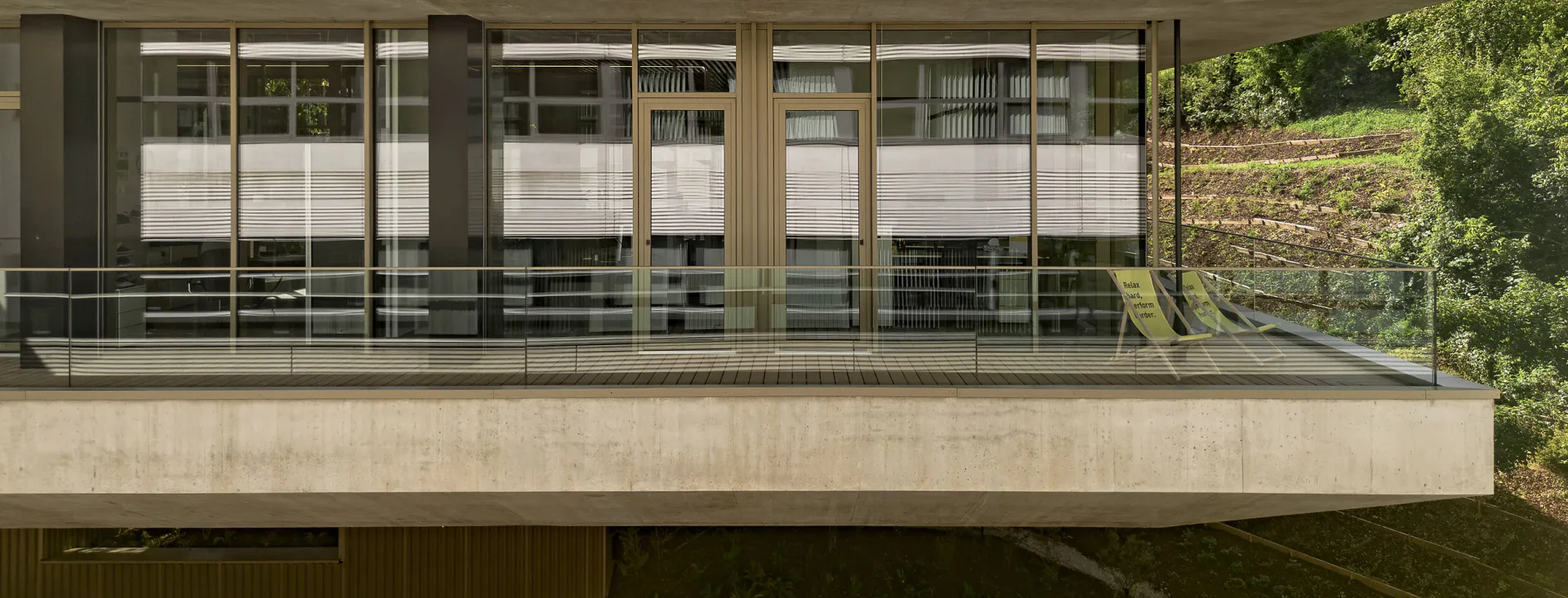 BAUMANN/GLAS/1886 GmbH Verglasung AIRDECK