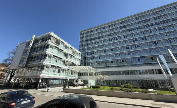 BAUMANN/GLAS/1886 GmbH Pfosten-/Riegelfassade