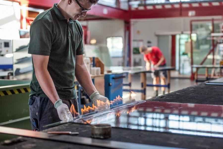 BAUMANN/GLAS Glas in Flammen
