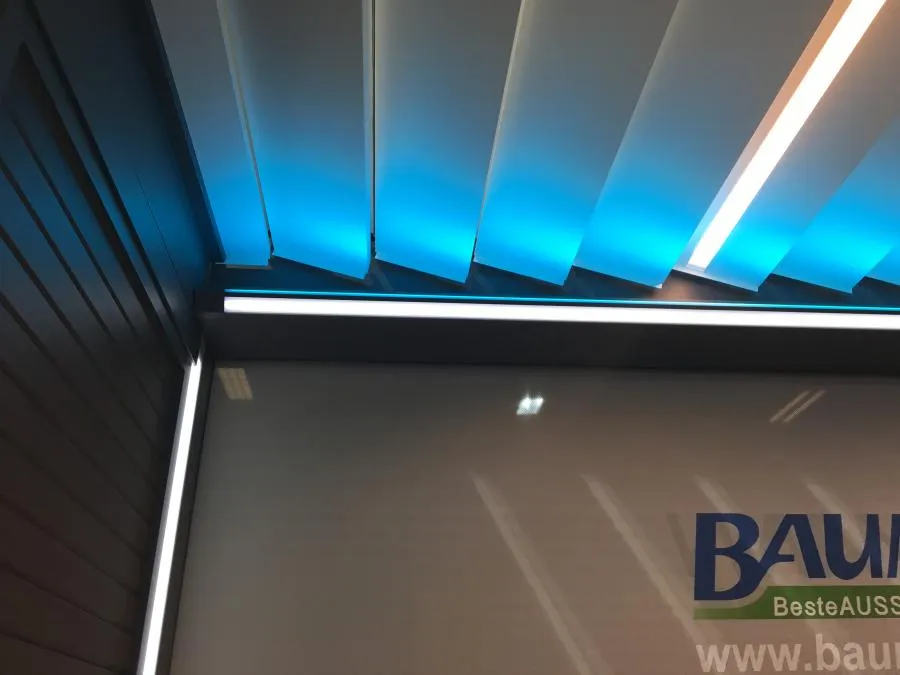 BAUMANN/GLAS LED RGB Beleuchtungen Terrassenüberdachung