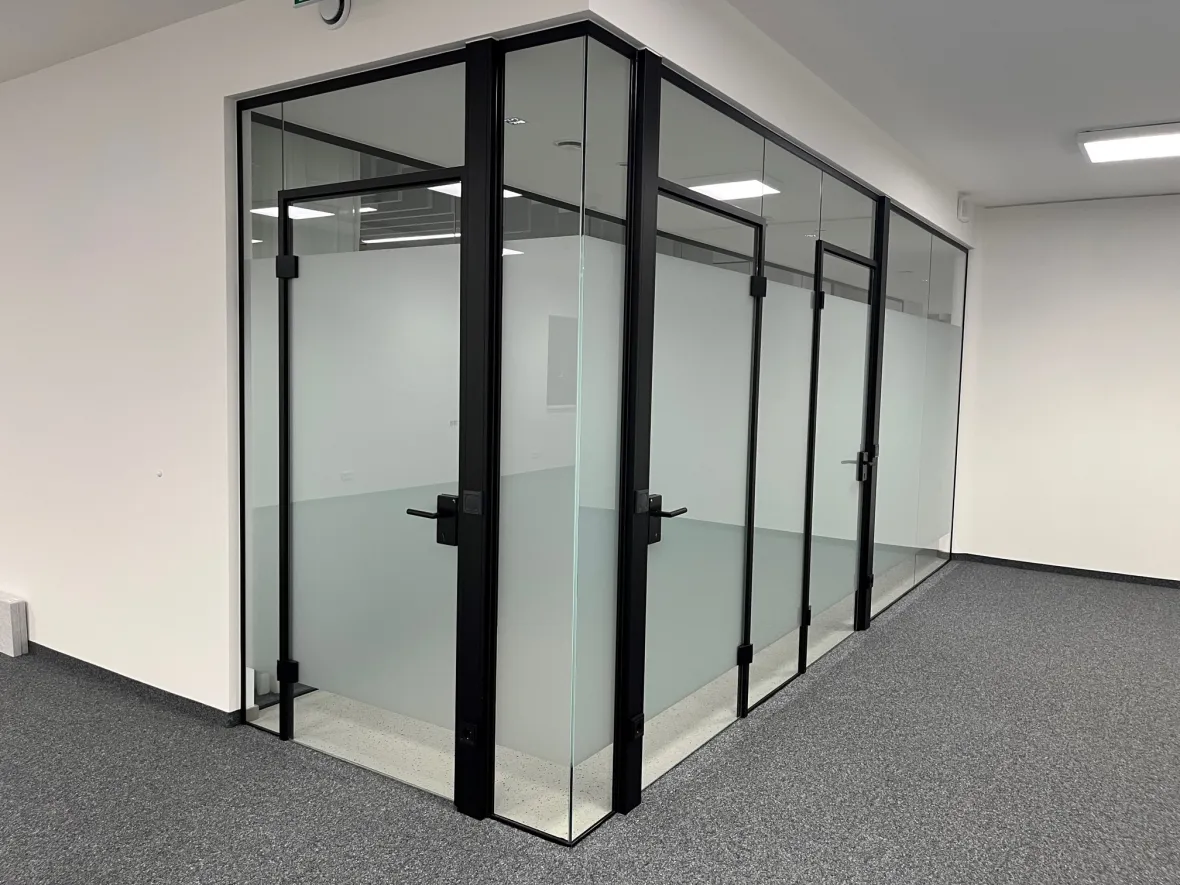 BAUMANN GLAS Innentrennwand BÜRO schwarz