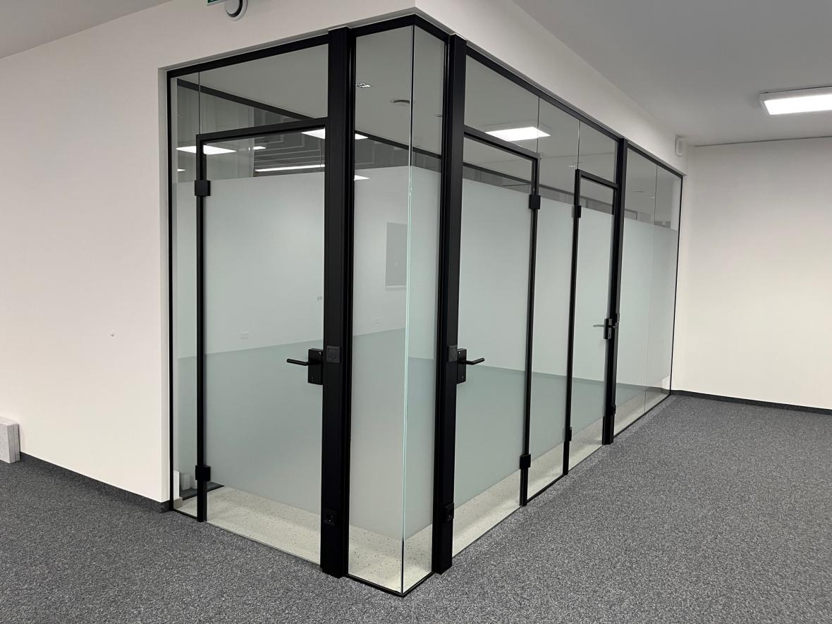BAUMANN GLAS Innentrennwand BÜRO schwarz