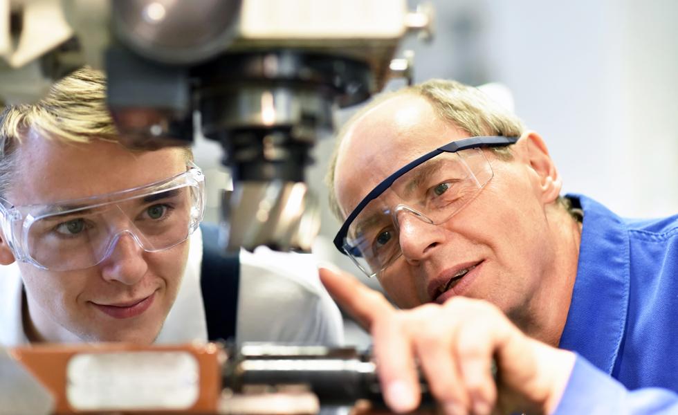 Erste Einblicke in die Lehre Erste Einblicke in die Lehre