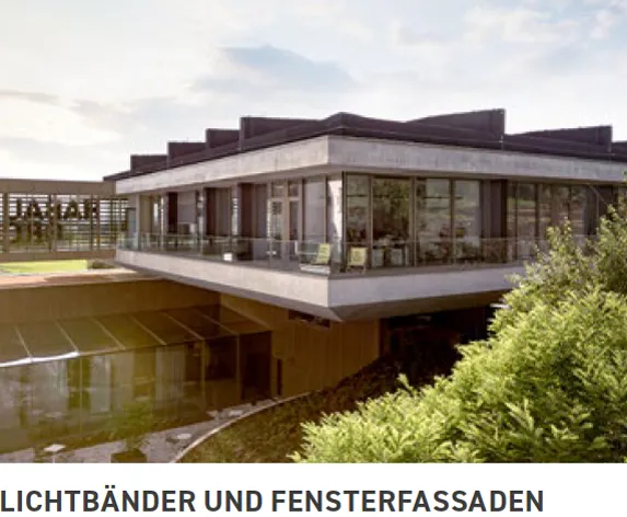 Lichtbänder und Fensterfassaden